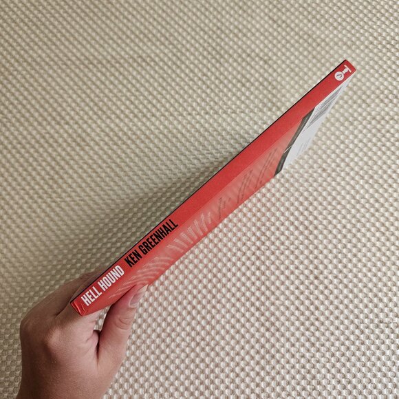 4/$40 Hell Hound - Ken Greenhall - Paperback - Picture 3 of 6